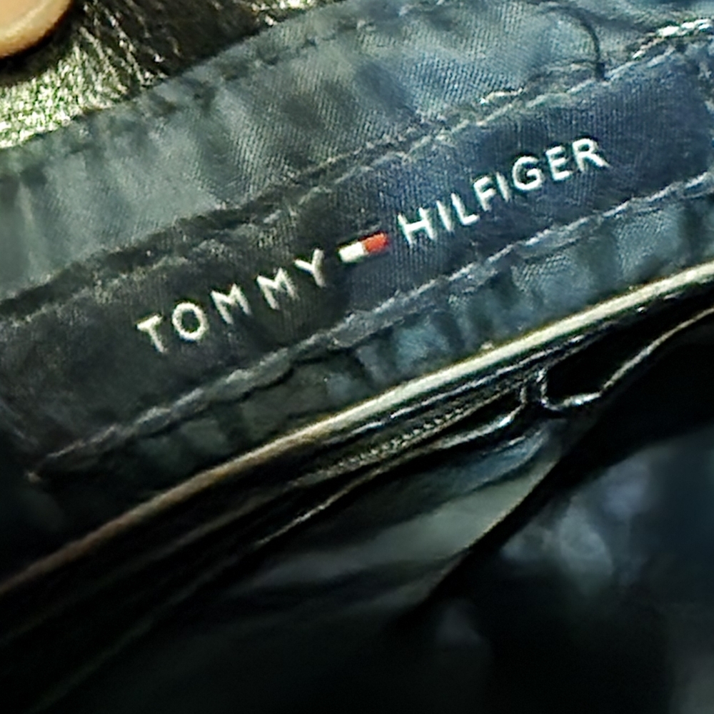 Tommy Hilfiger